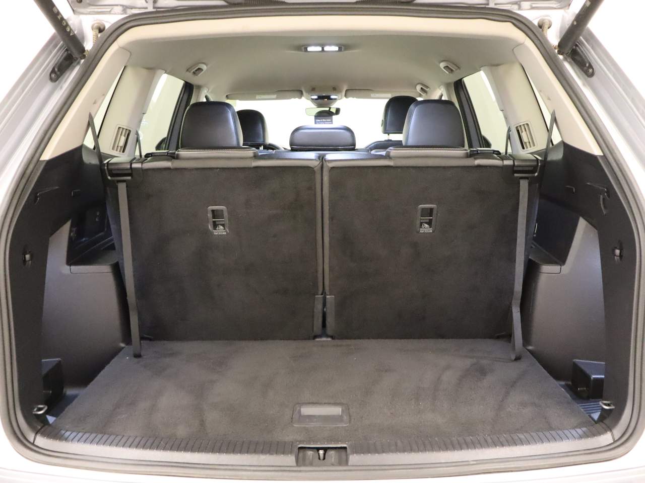 2024 Volkswagen Atlas SE