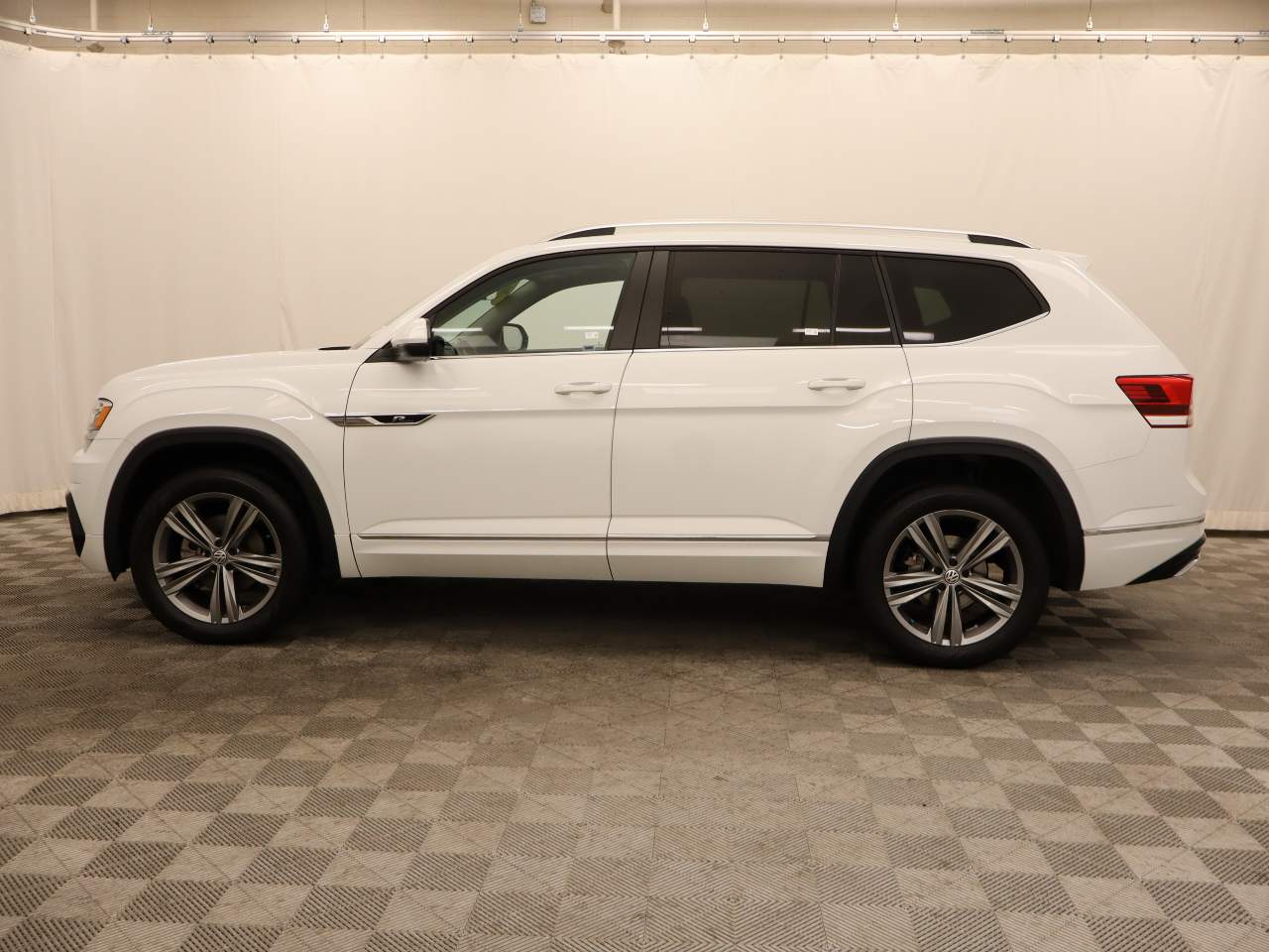 2019 Volkswagen Atlas V6 SE R-Line