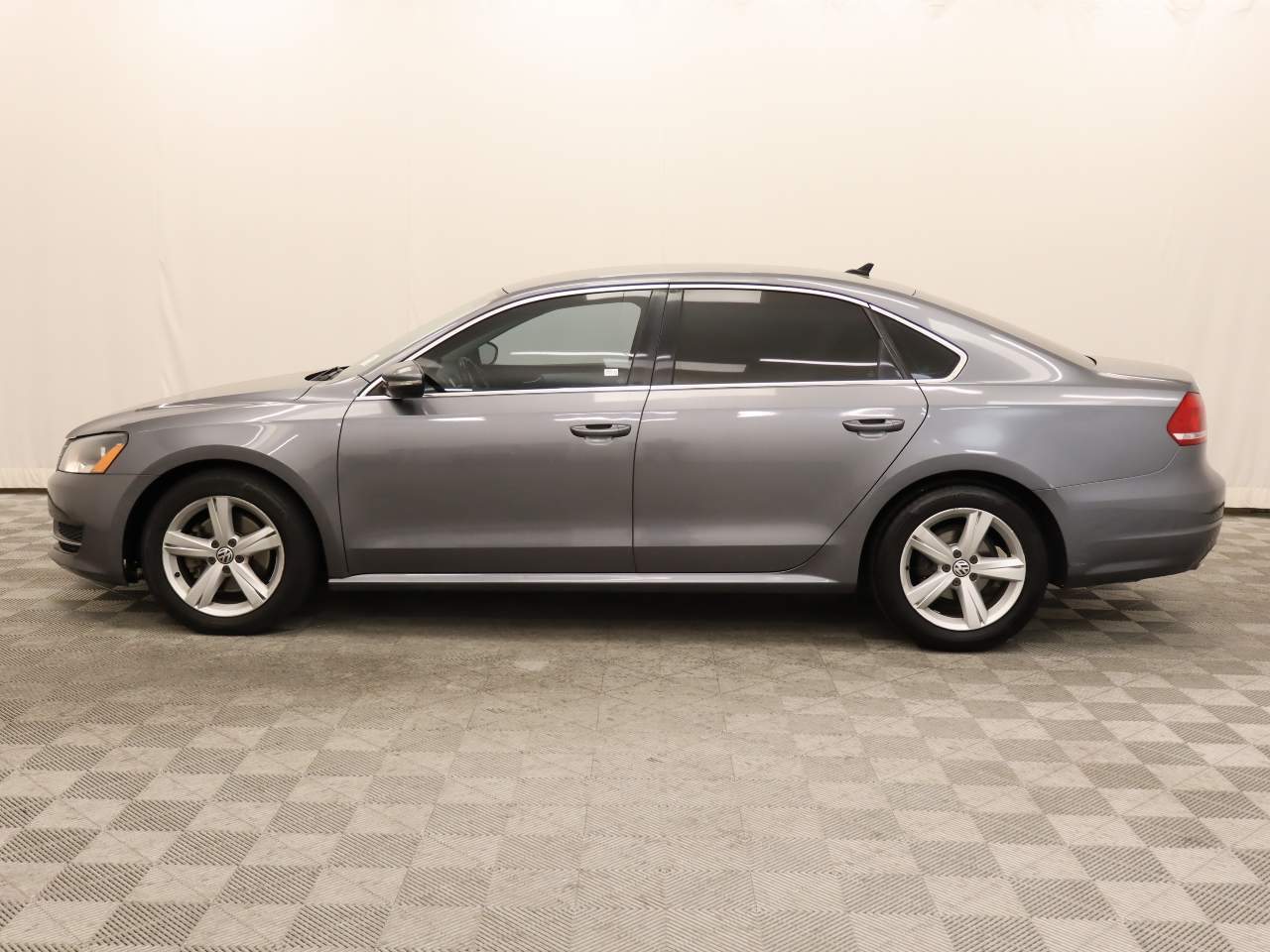 2012 Volkswagen Passat SE PZEV