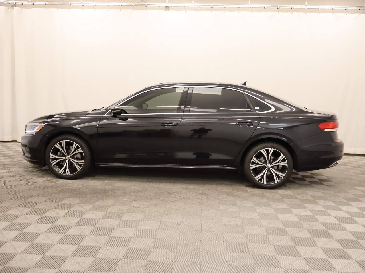 2020 Volkswagen Passat SEL