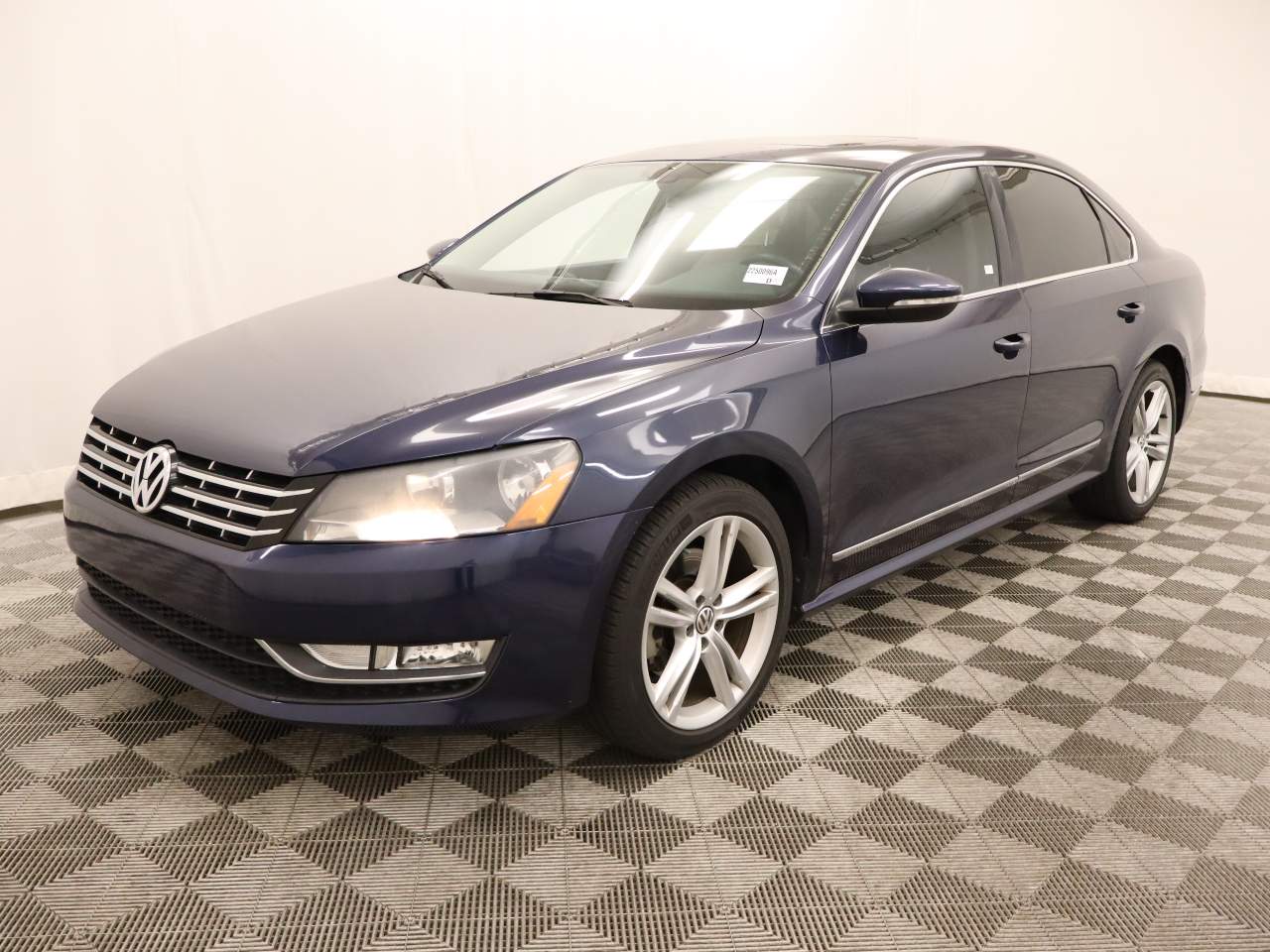 2012 Volkswagen Passat TDI SEL Premium