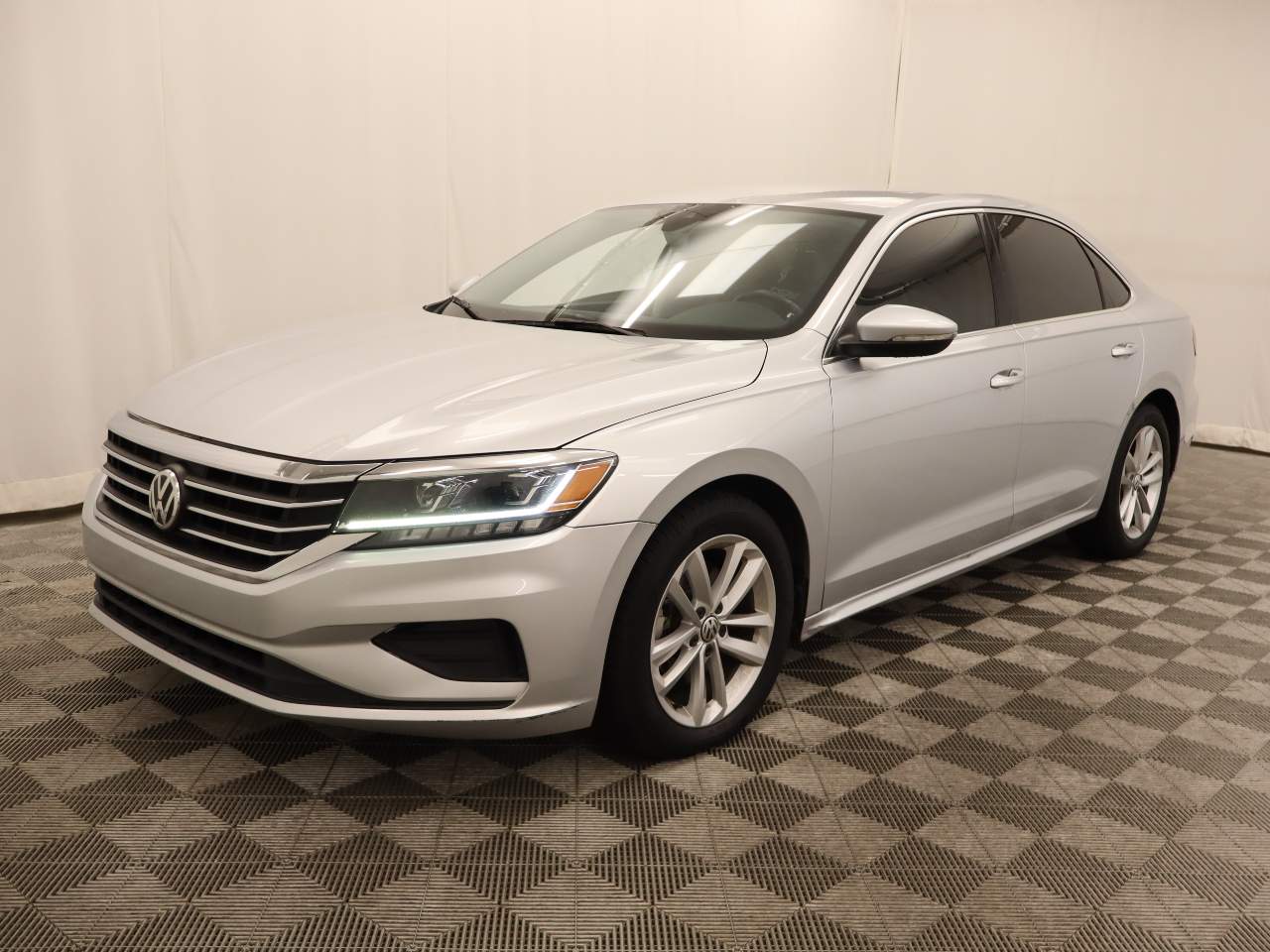 2020 Volkswagen Passat SE