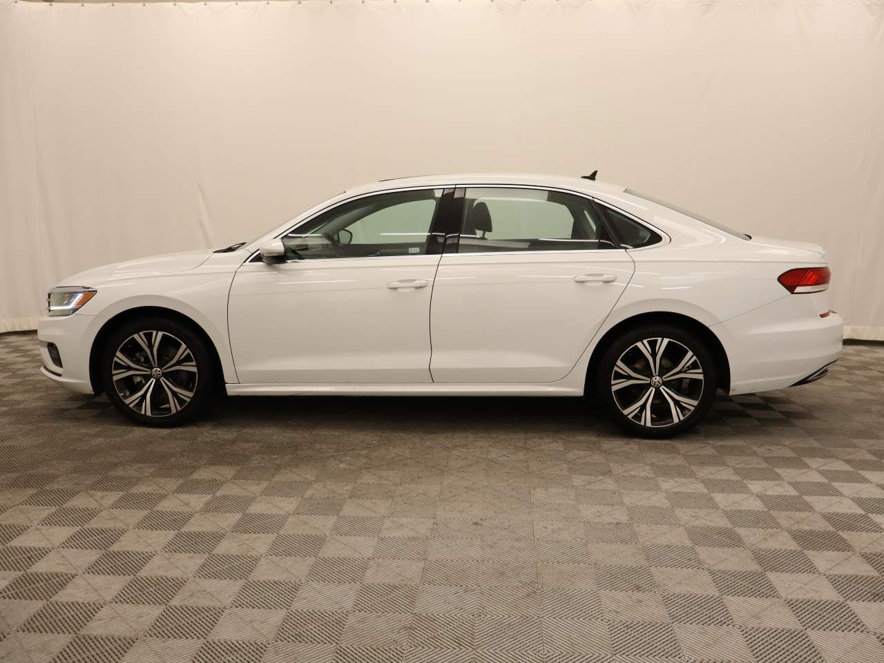 2021 Volkswagen Passat SE