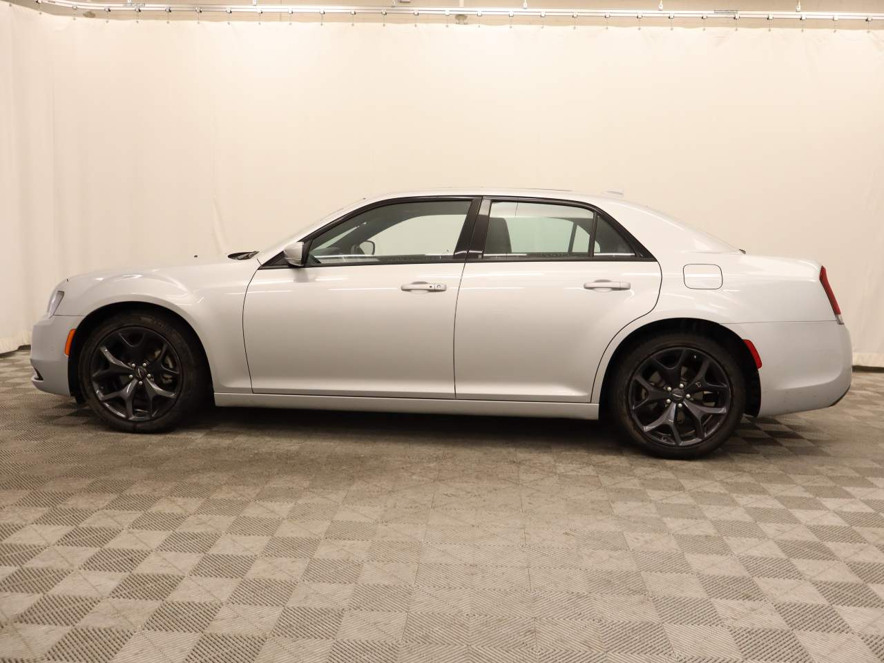 2023 Chrysler 300 S V6