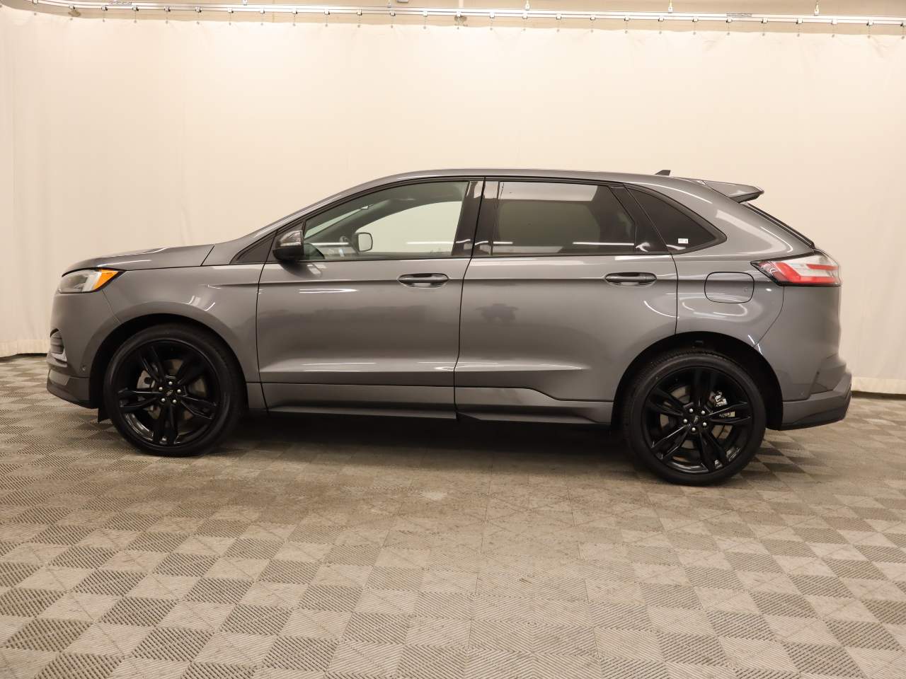 2024 Ford Edge ST