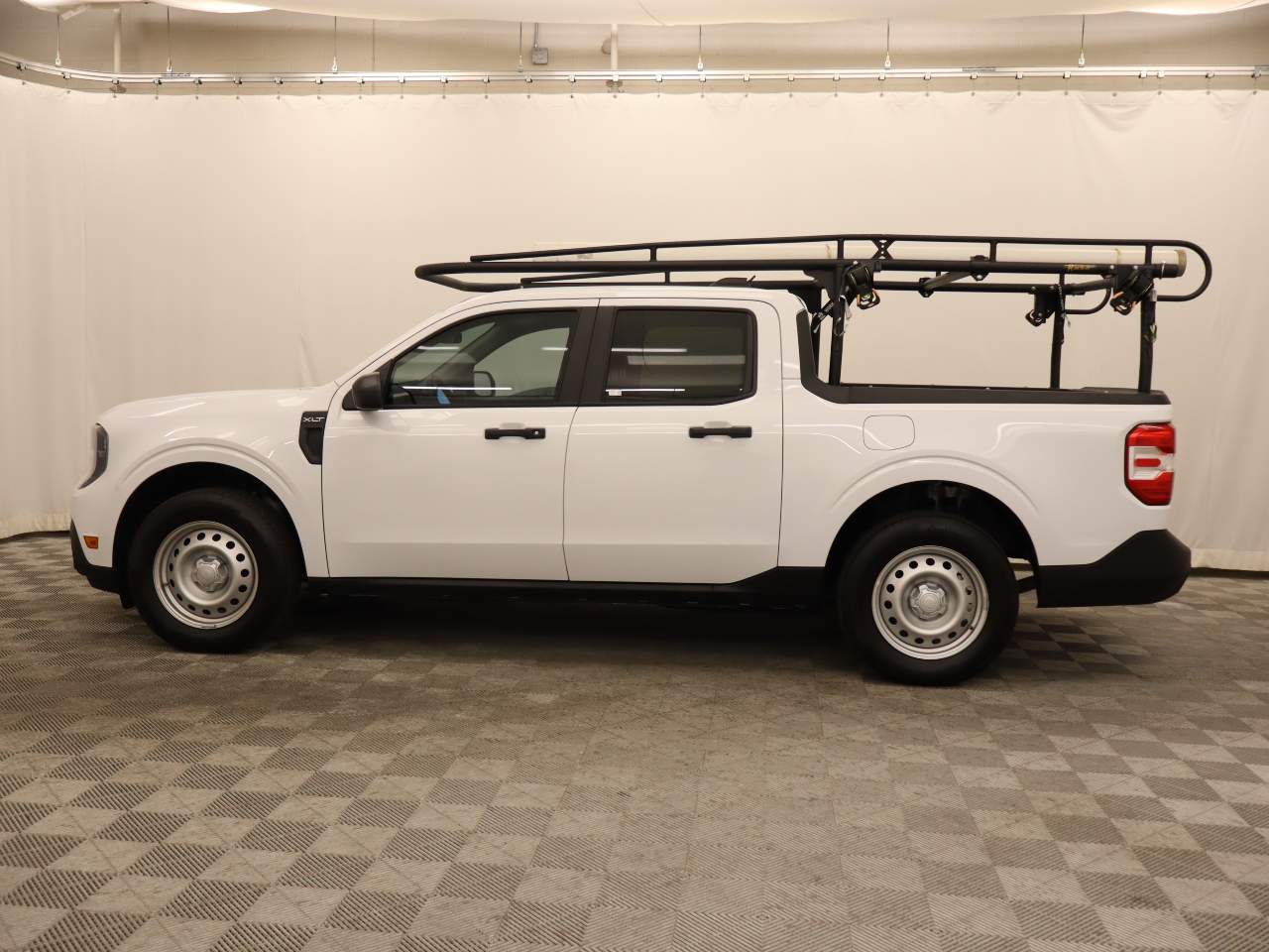 2025 Ford Maverick XLT Crew Cab