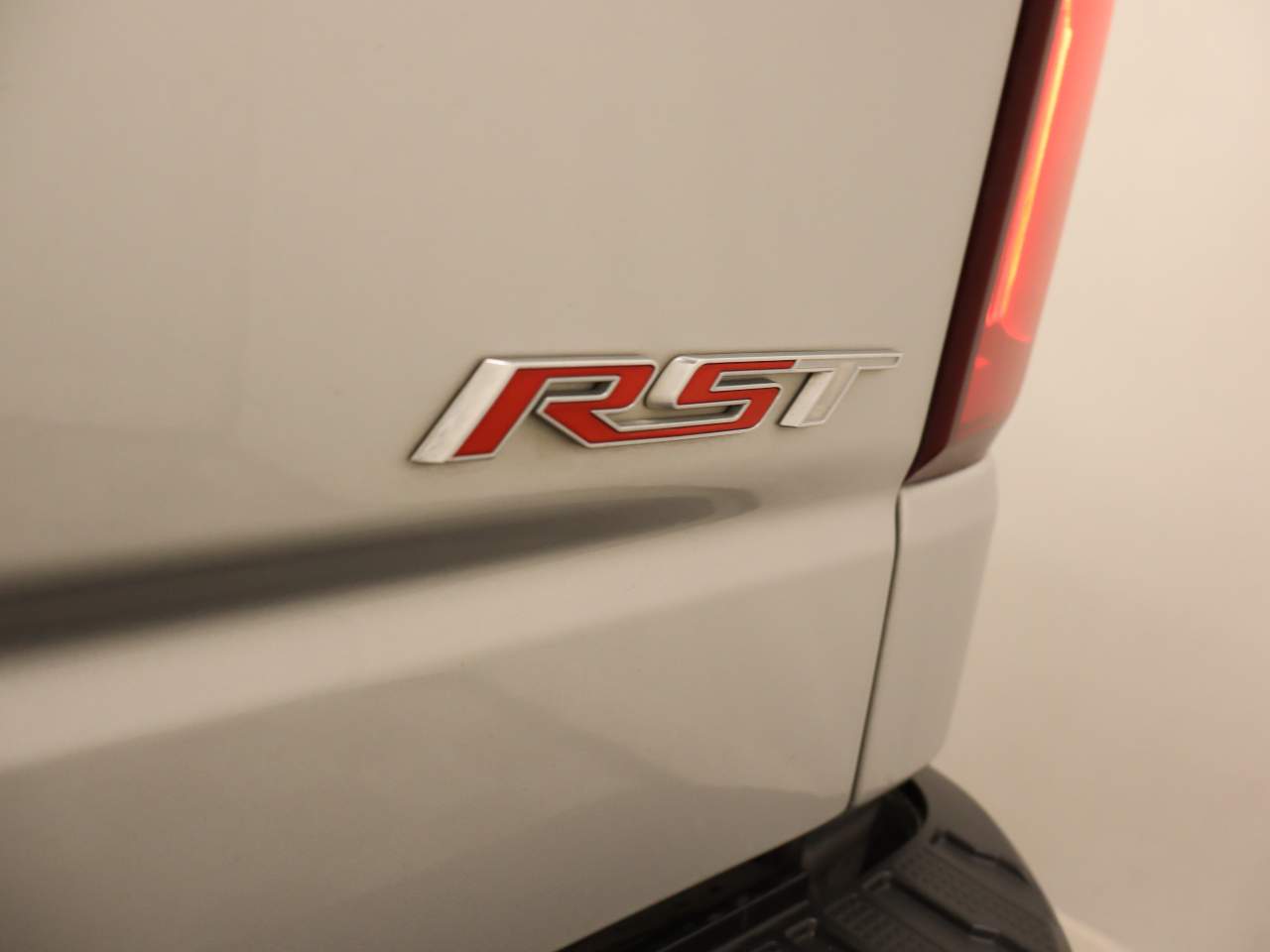 2020 Chevrolet Silverado 1500 RST Crew Cab