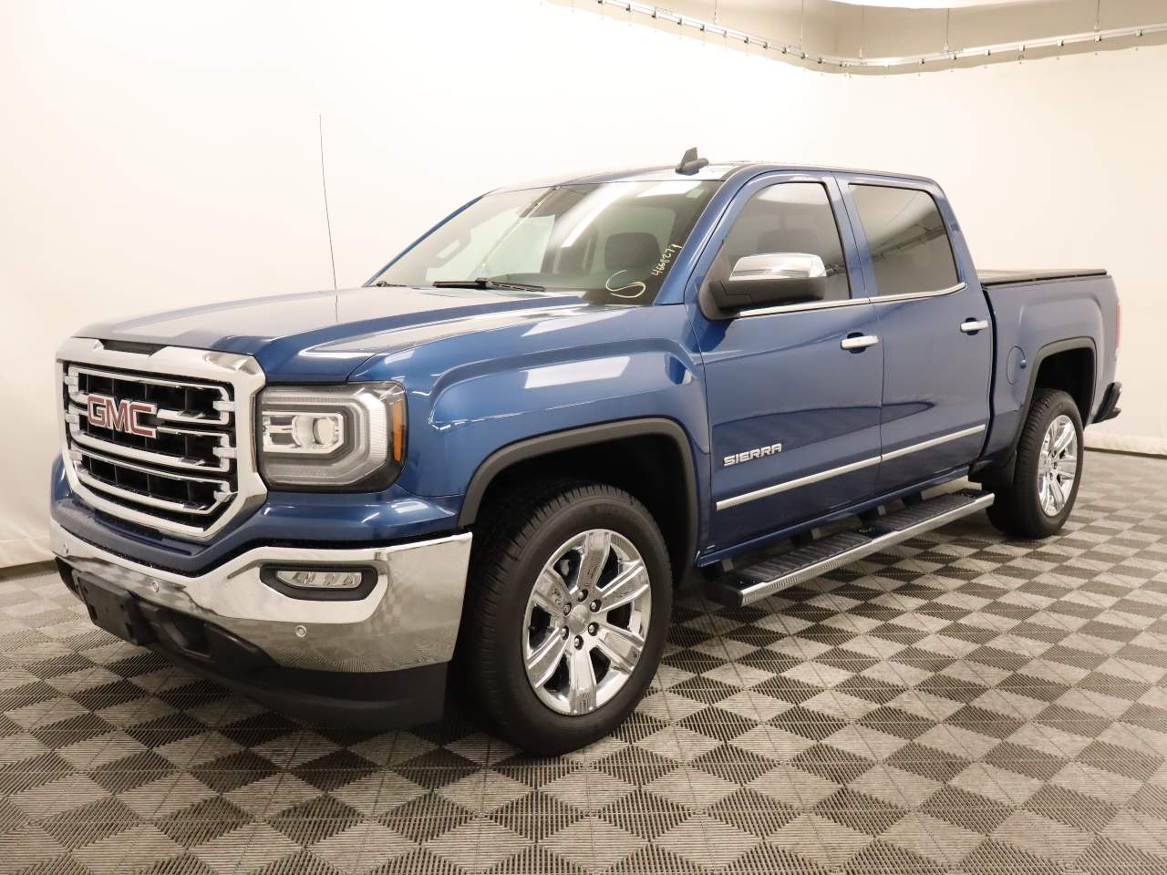 2018 GMC Sierra 1500 SLT Crew Cab