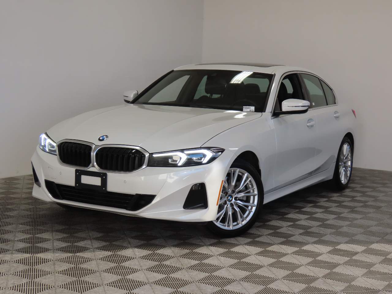 2024 BMW 3-Series 330i