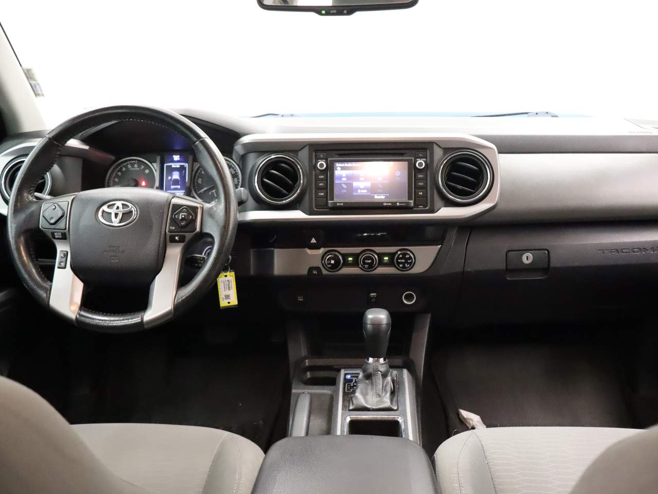 2016 Toyota Tacoma SR5 V6 Crew Cab