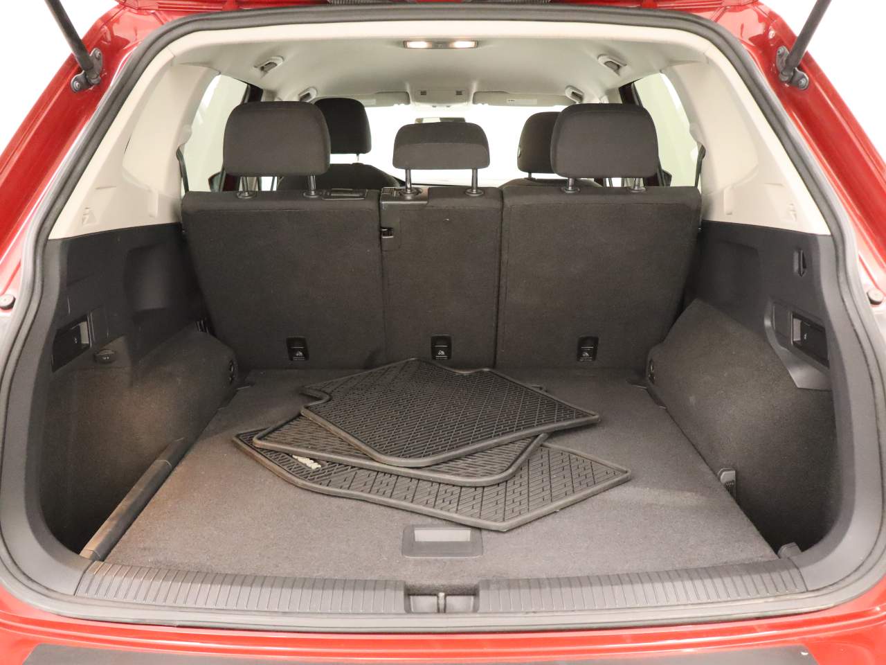 2019 Volkswagen Tiguan S 4Motion