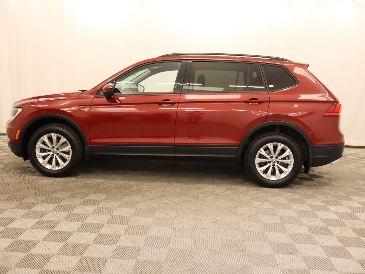 2019 Volkswagen Tiguan S 4Motion