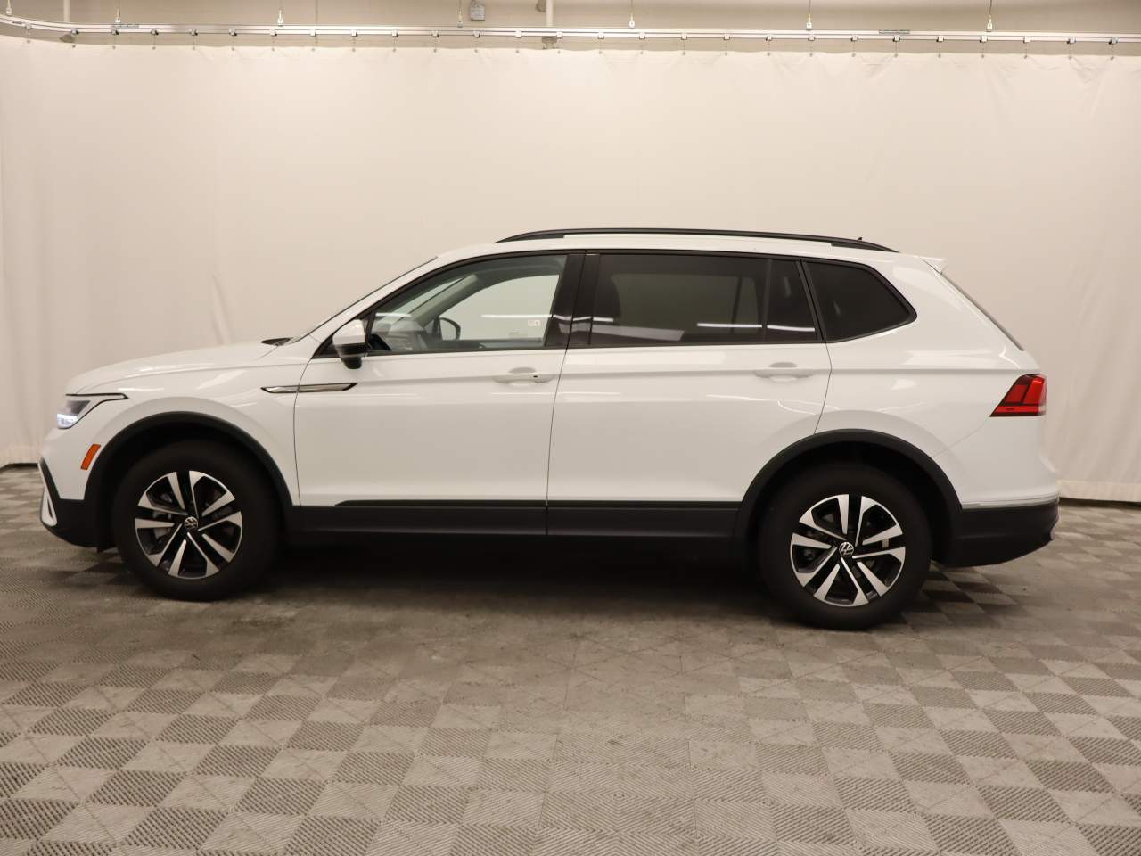 2022 Volkswagen Tiguan S 4Motion
