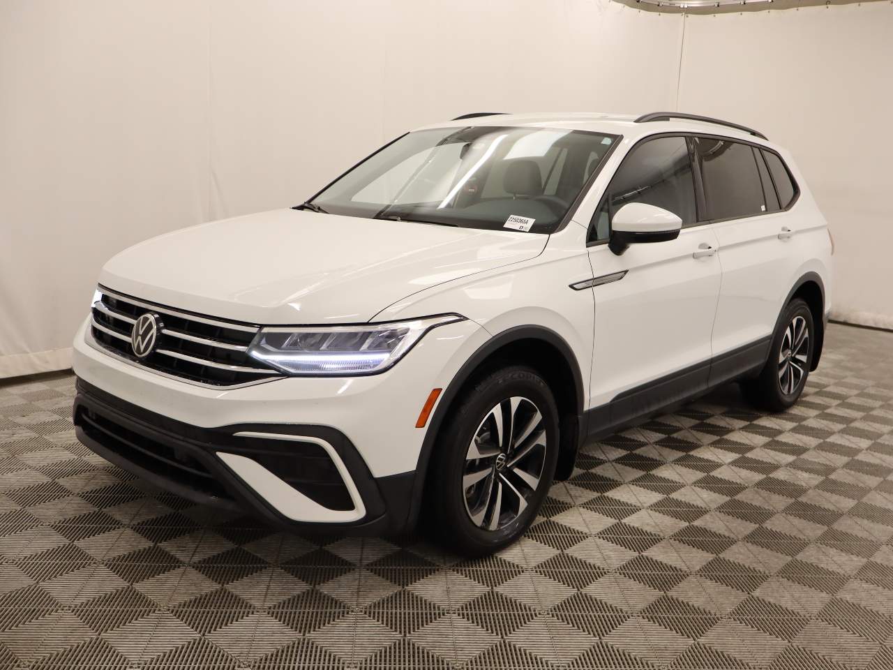 2022 Volkswagen Tiguan S