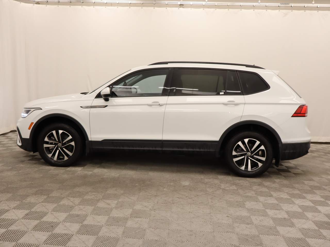 2022 Volkswagen Tiguan S