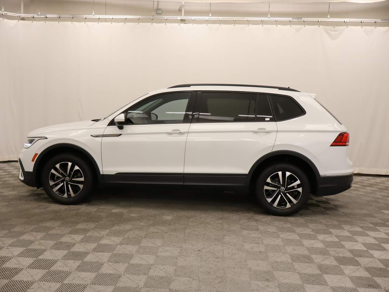 2022 Volkswagen Tiguan S