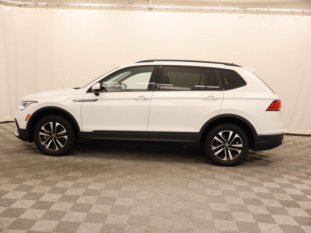 2022 Volkswagen Tiguan S
