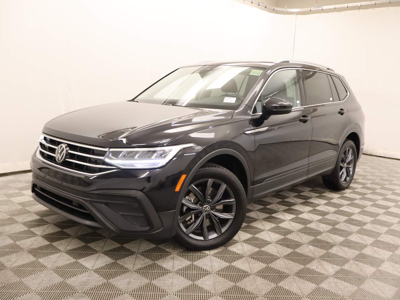 2022 Volkswagen Tiguan SE 4Motion