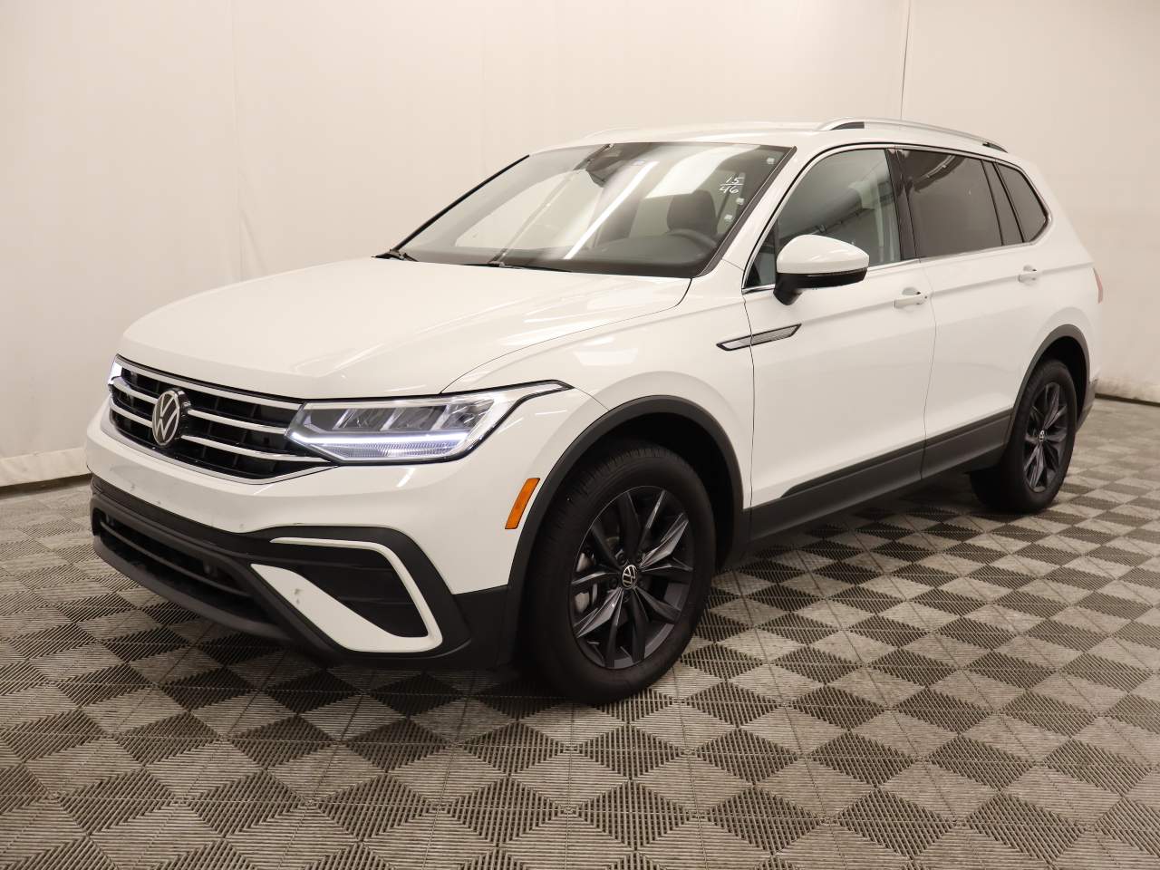 2024 Volkswagen Tiguan SE 4Motion