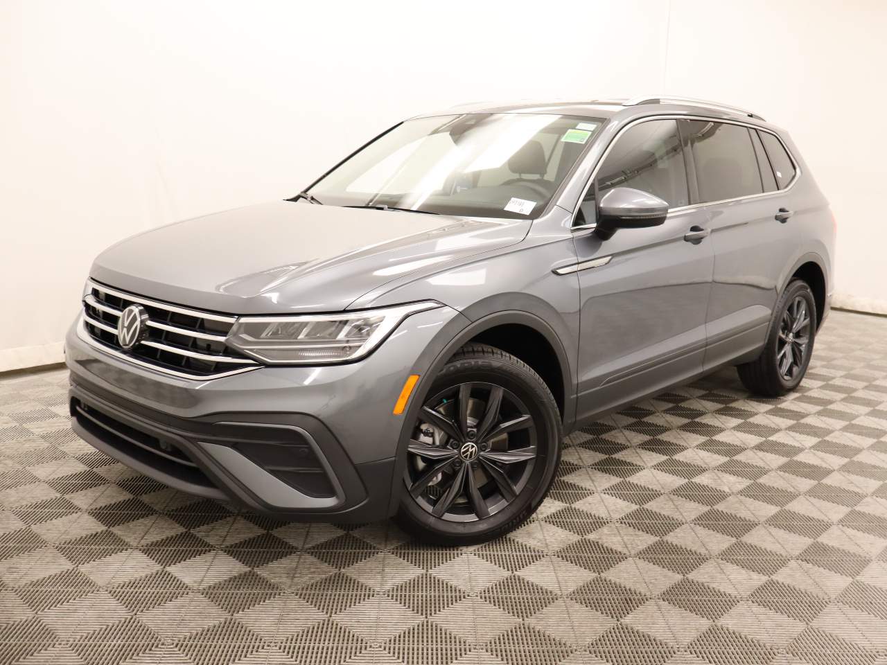 2024 Volkswagen Tiguan SE 4Motion