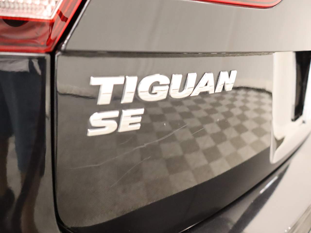 2020 Volkswagen Tiguan SE