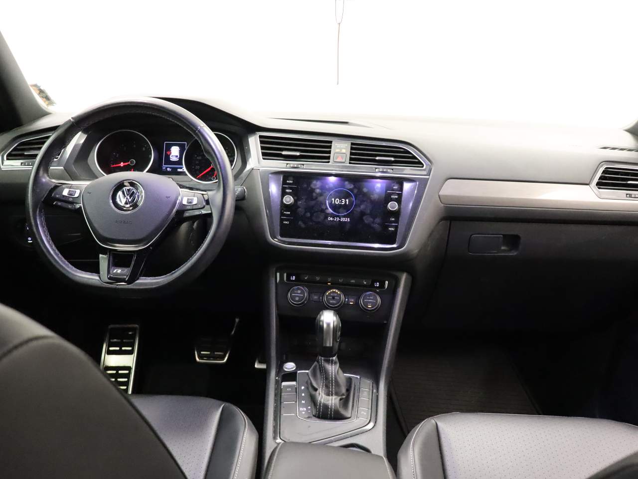 2021 Volkswagen Tiguan SE R-Line Black
