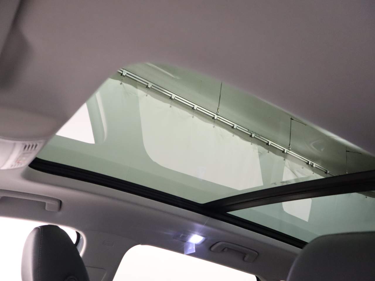 2026 Volkswagen Taos SE Black