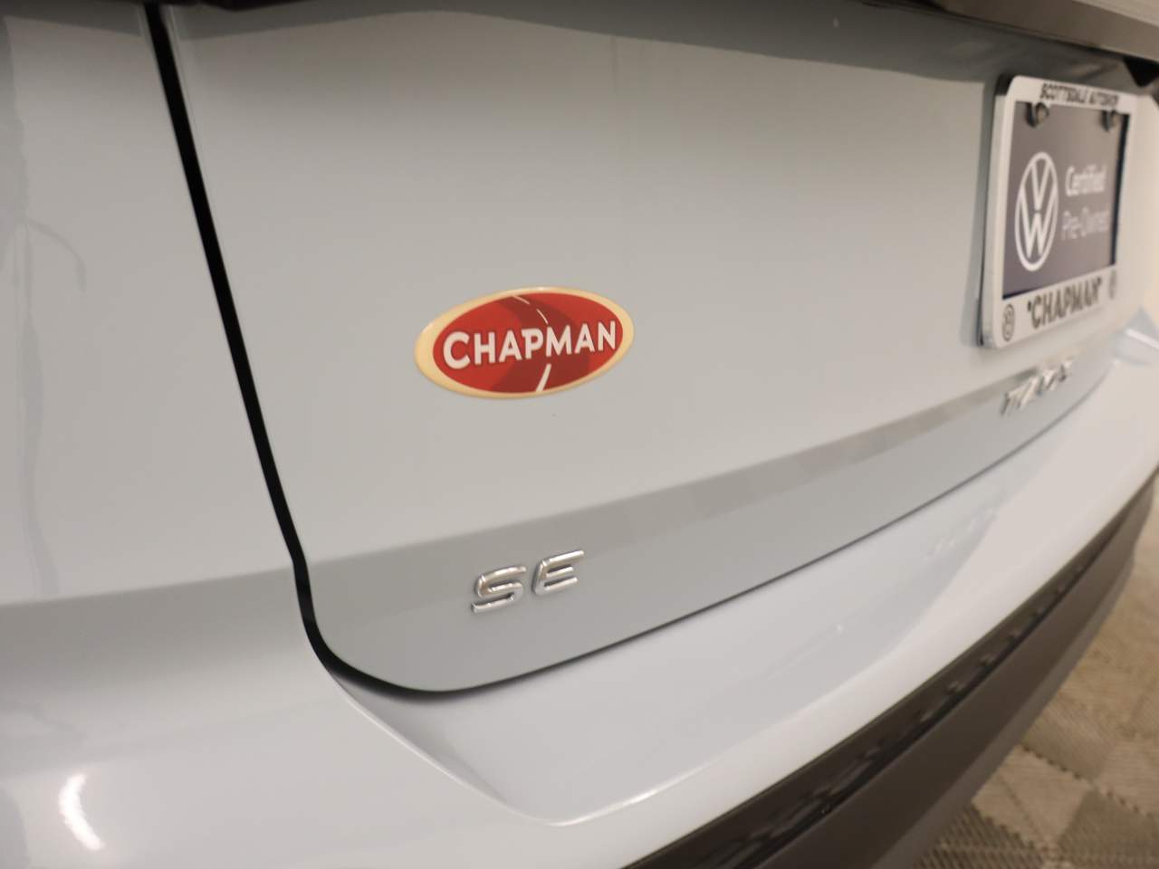 2025 Volkswagen Taos SE Black