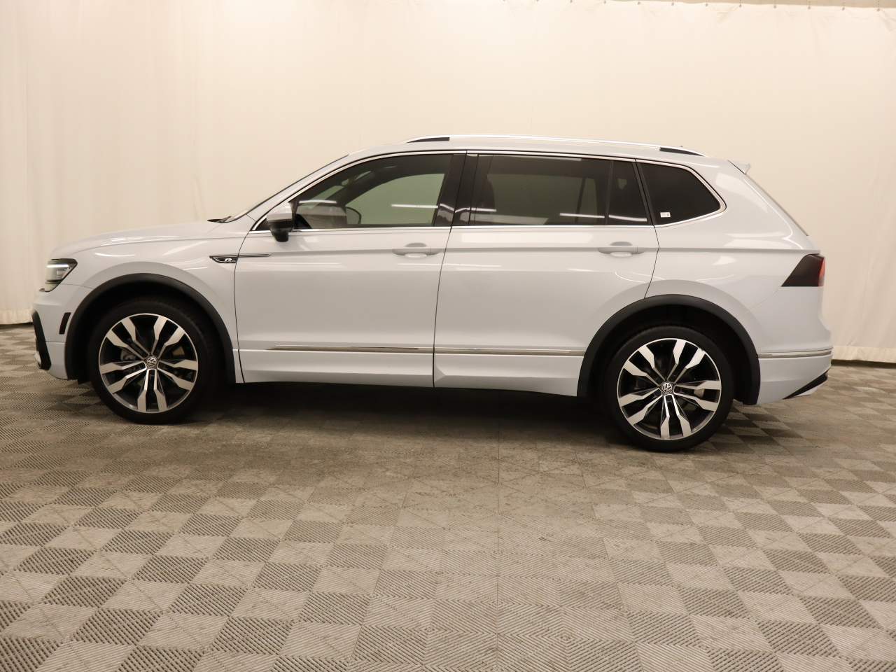 2019 Volkswagen Tiguan SEL Premium R-Line 4Motion