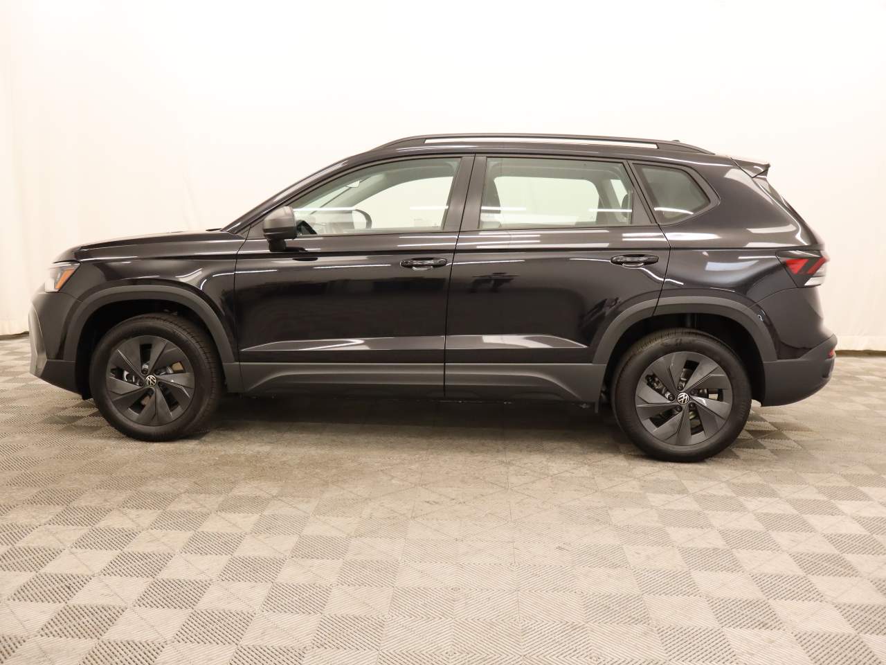 2025 Volkswagen Taos S
