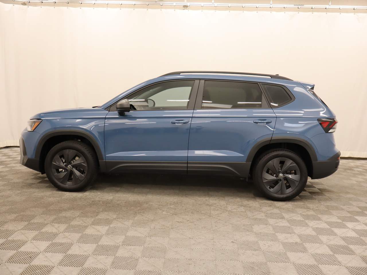 2025 Volkswagen Taos S