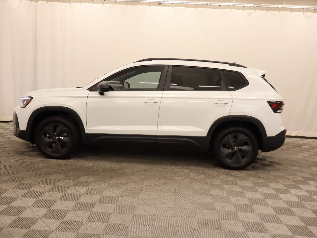 2025 Volkswagen Taos S