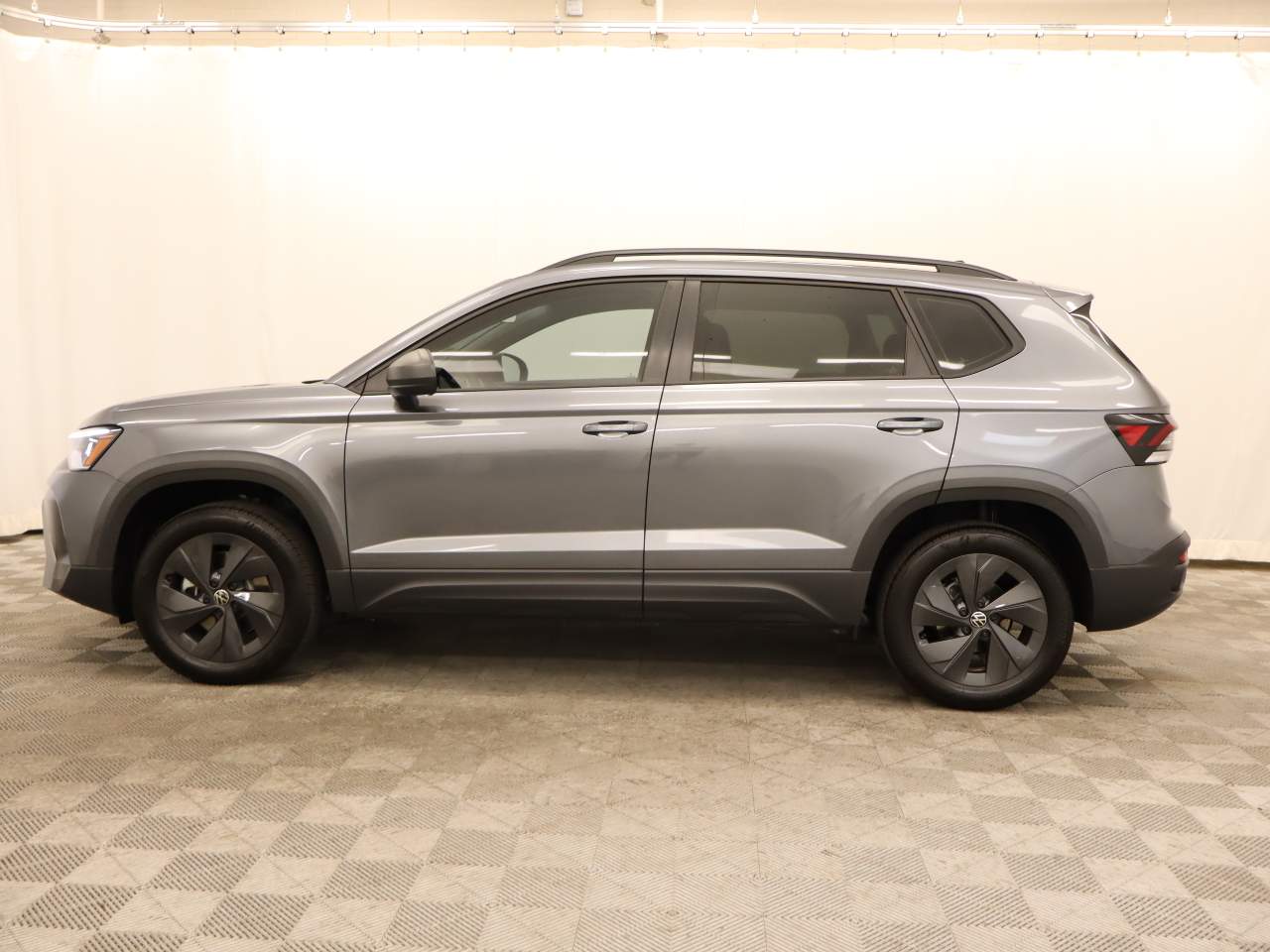 2025 Volkswagen Taos S