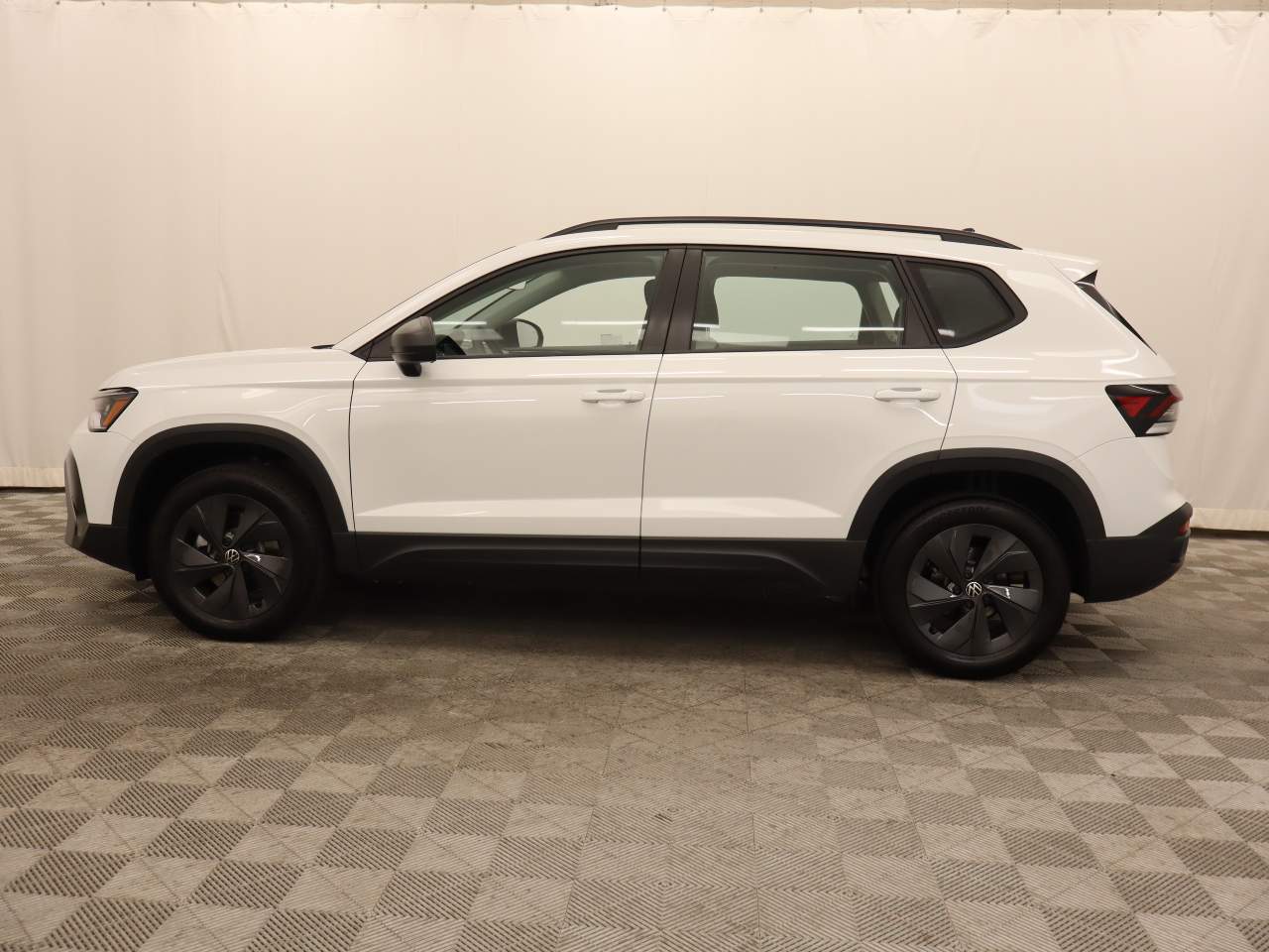 2025 Volkswagen Taos S