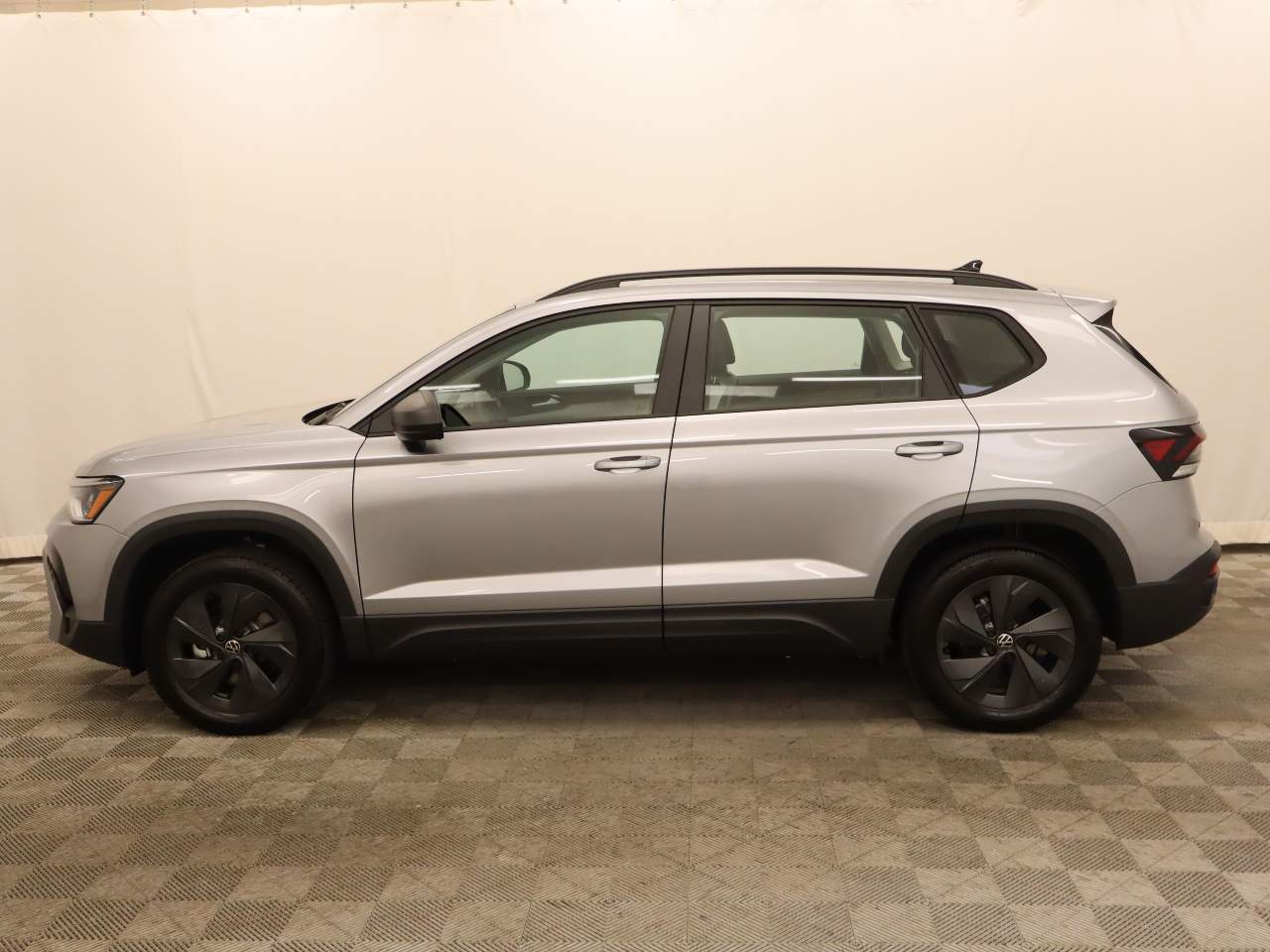 2025 Volkswagen Taos S
