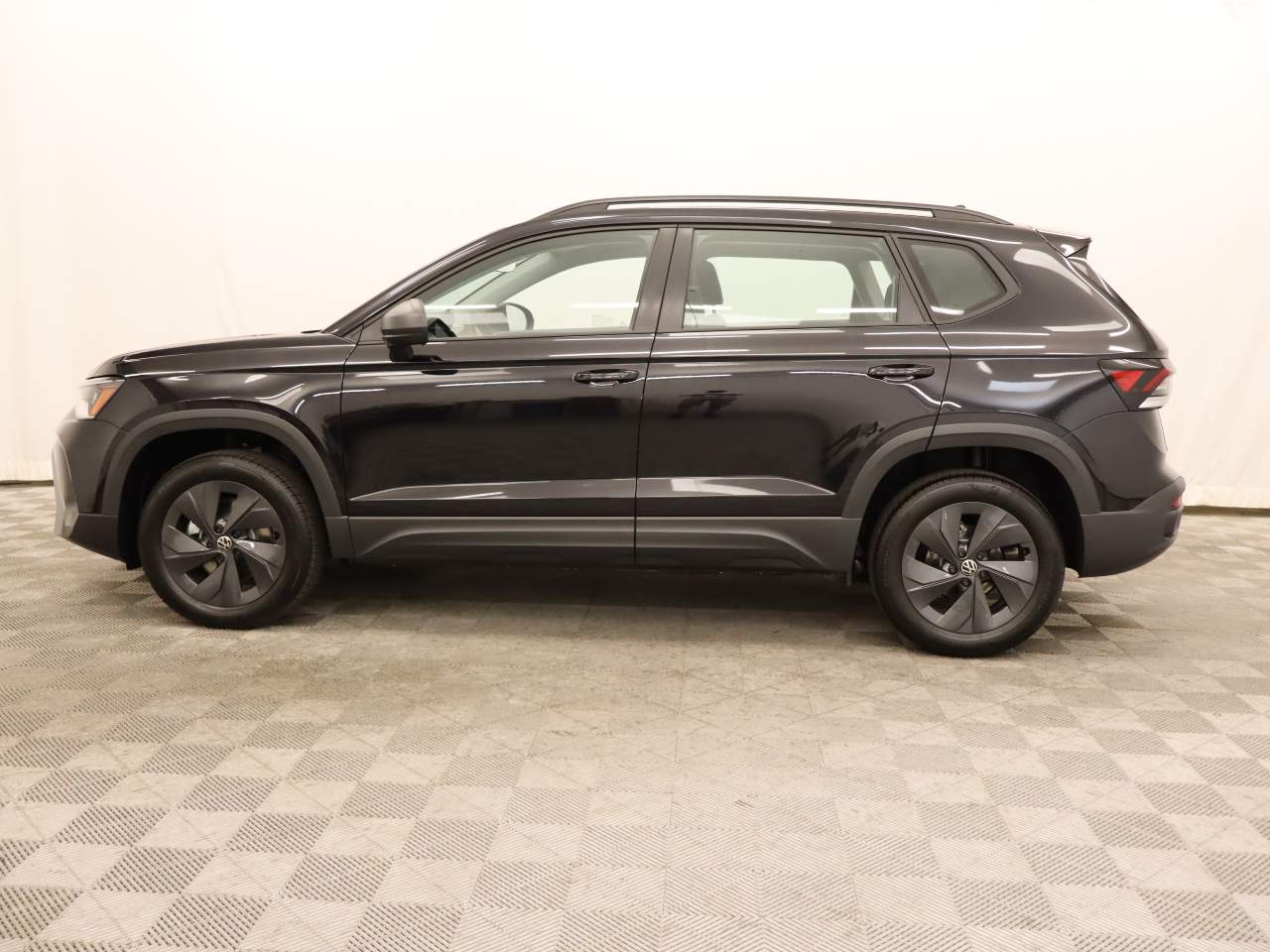 2025 Volkswagen Taos S