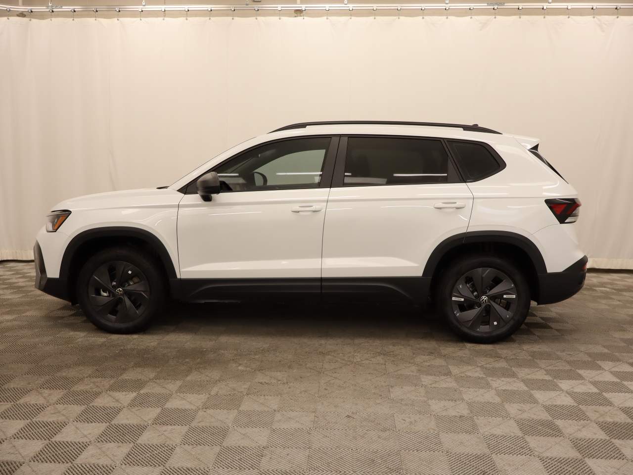 2025 Volkswagen Taos S