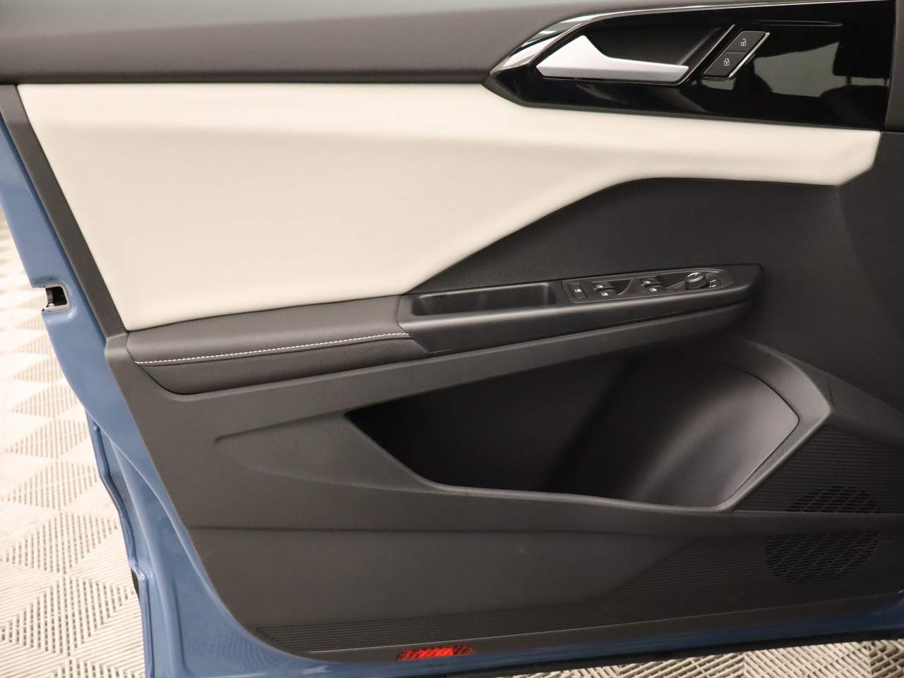 2027 Volkswagen Taos S