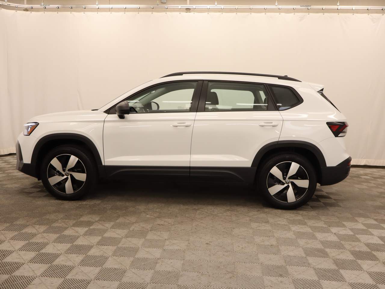 2025 Volkswagen Taos S 4Motion