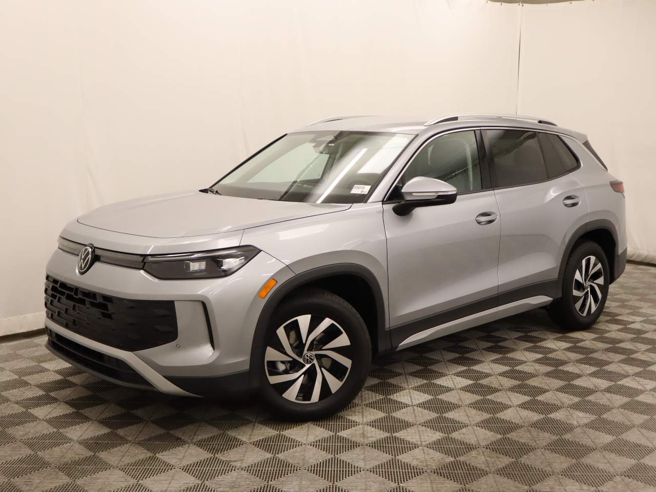 2025 Volkswagen Tiguan S