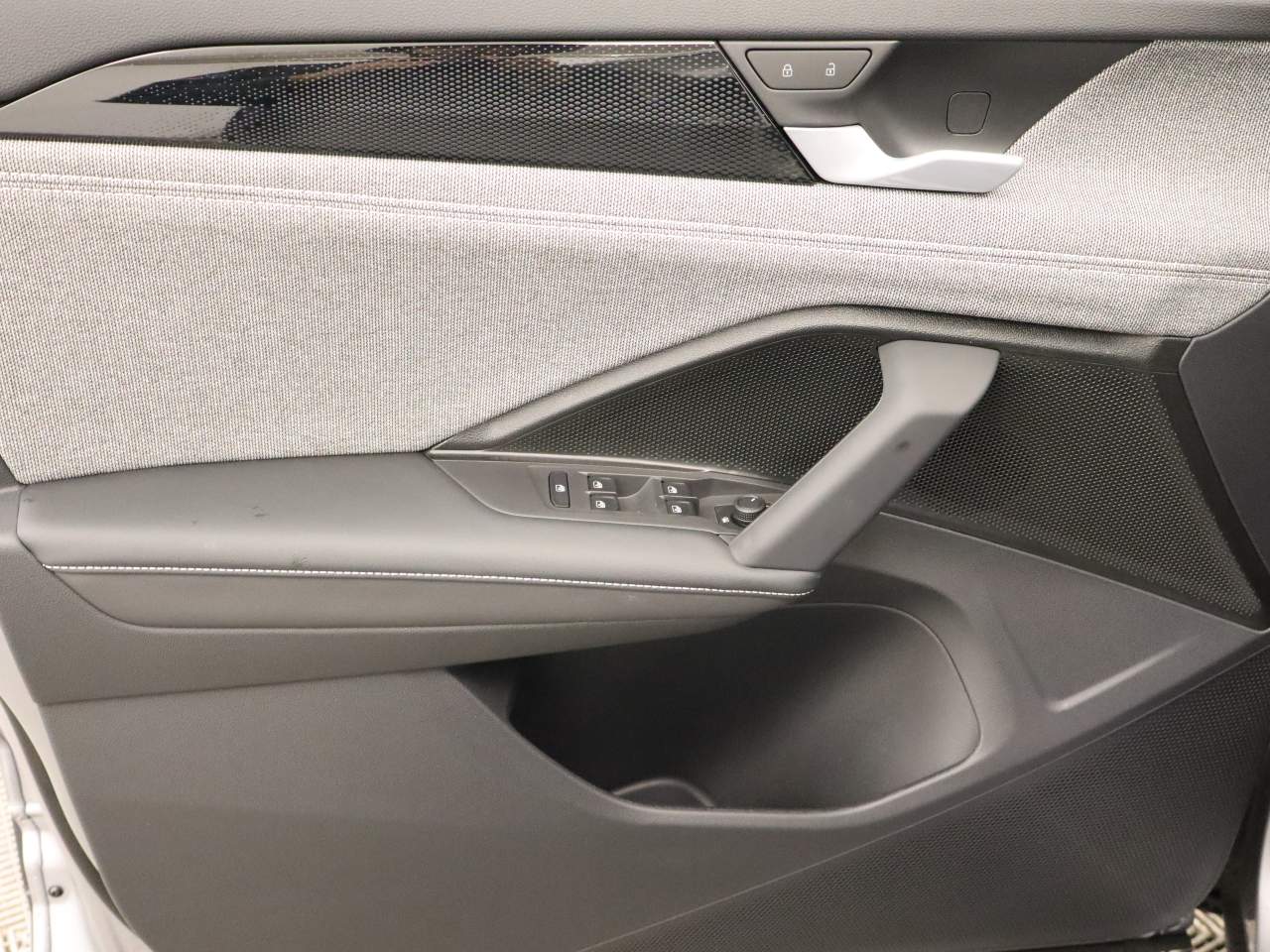 2025 Volkswagen Tiguan S