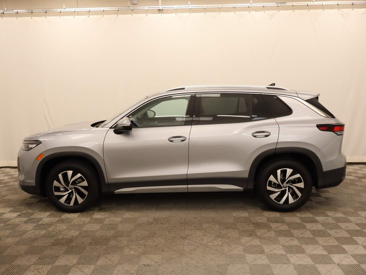 2025 Volkswagen Tiguan S