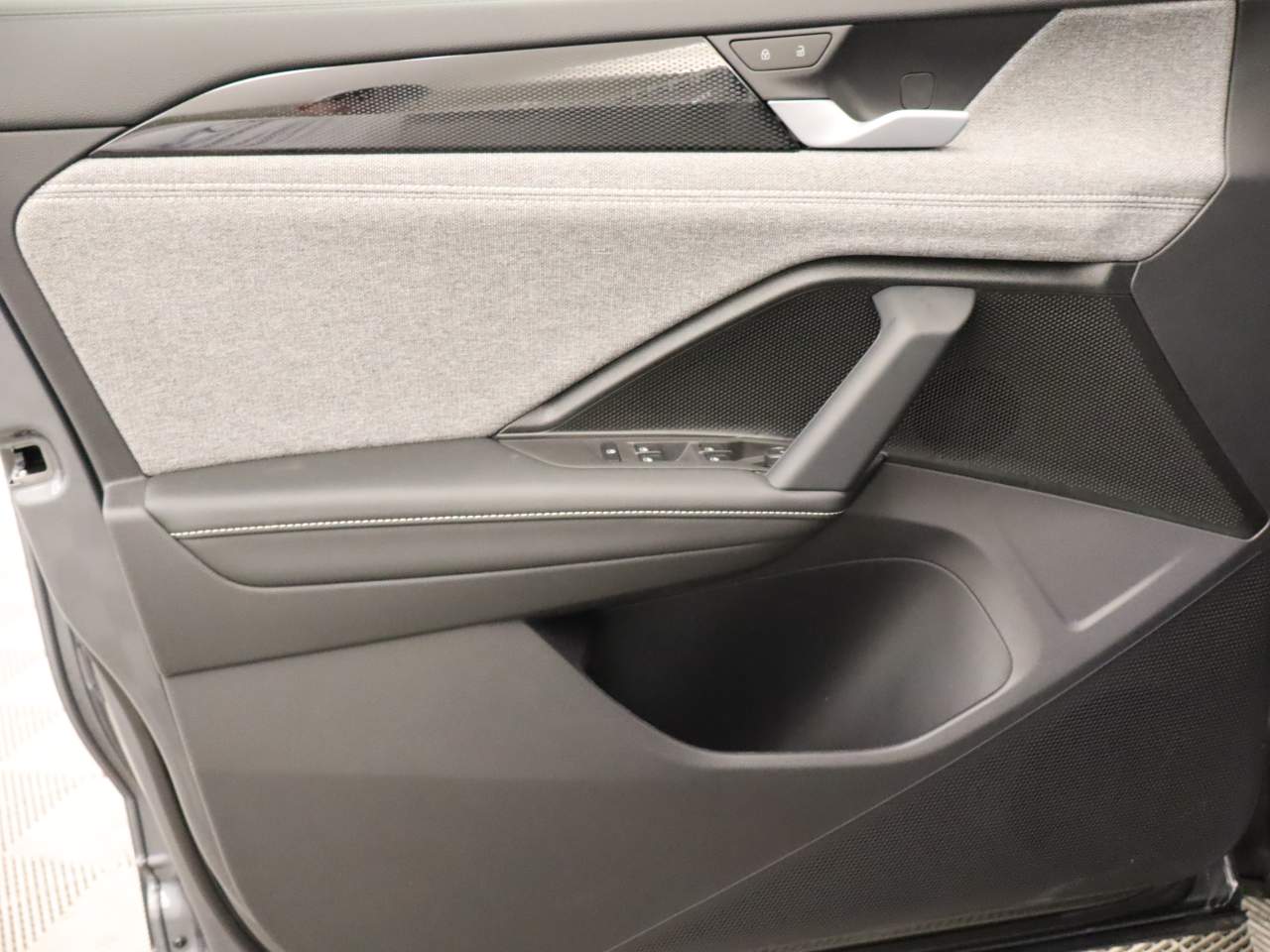 2025 Volkswagen Tiguan S