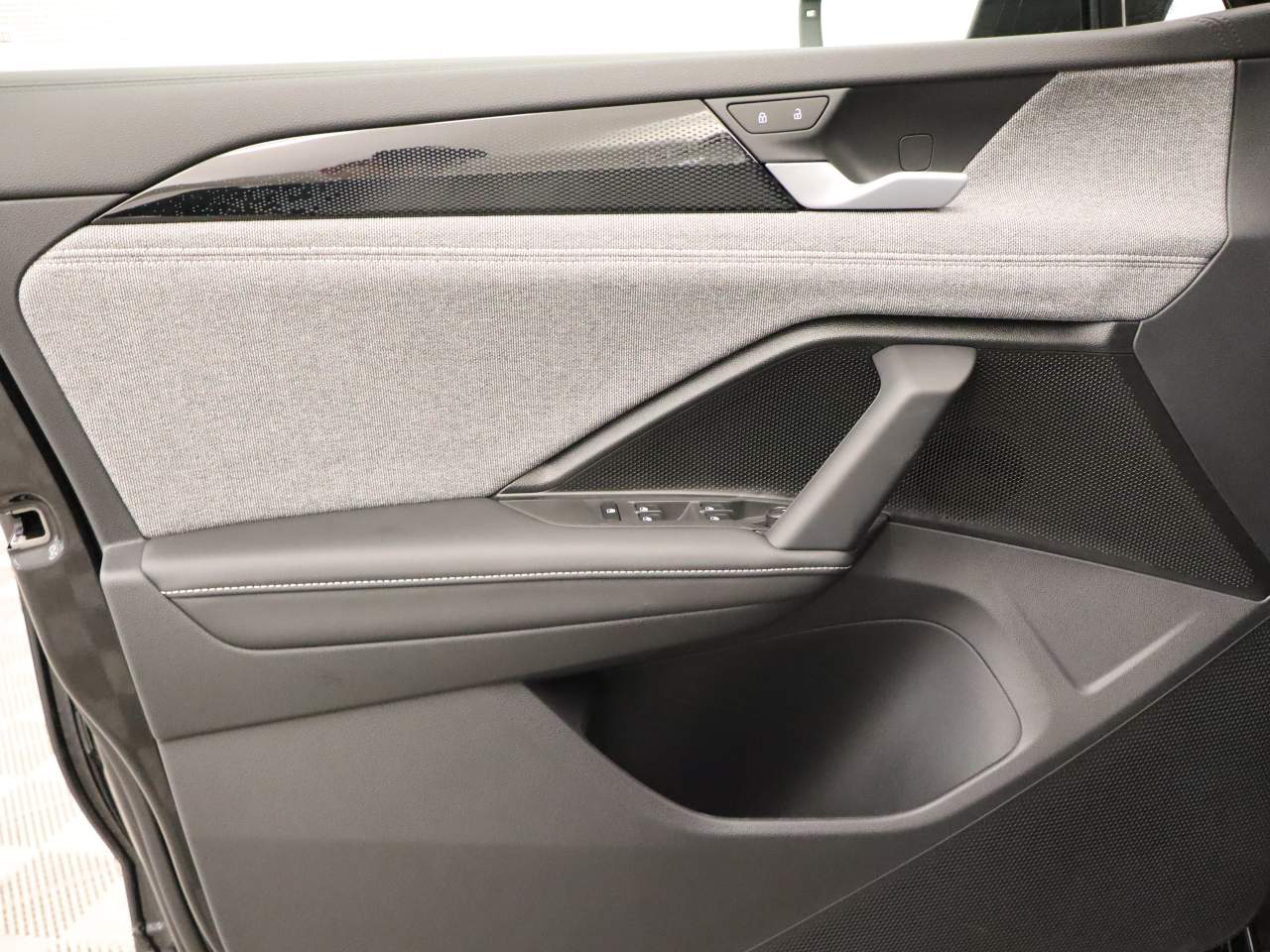 2025 Volkswagen Tiguan S