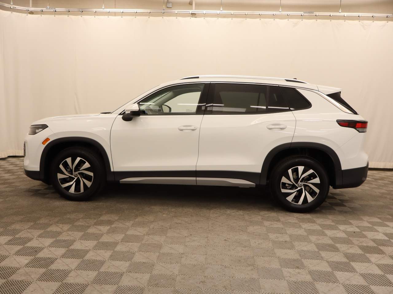 2025 Volkswagen Tiguan S