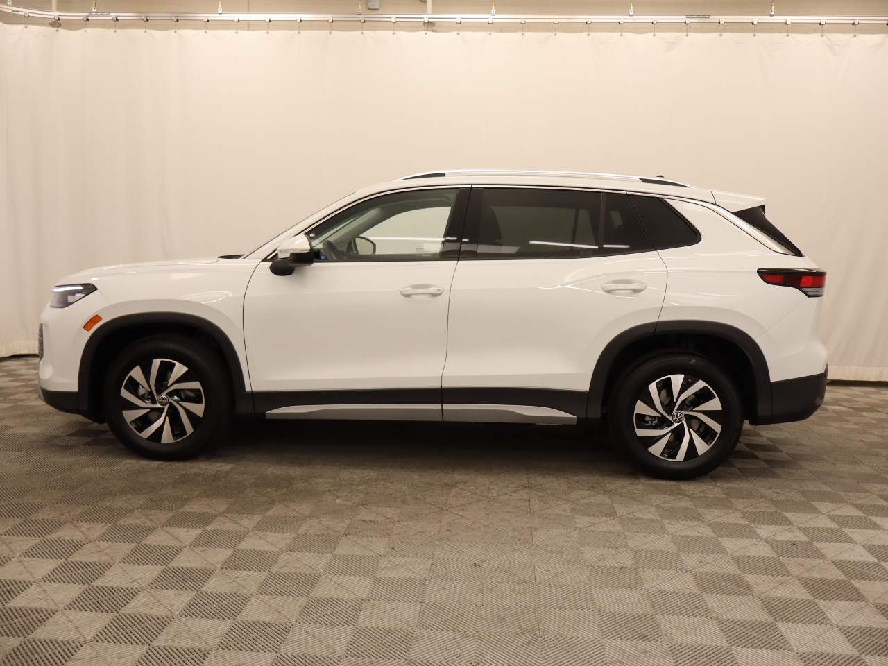 2025 Volkswagen Tiguan S