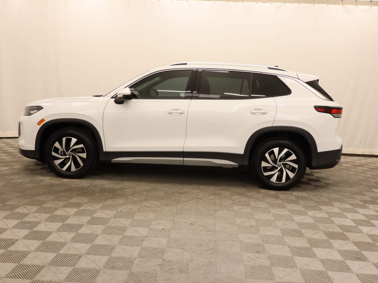 2025 Volkswagen Tiguan S