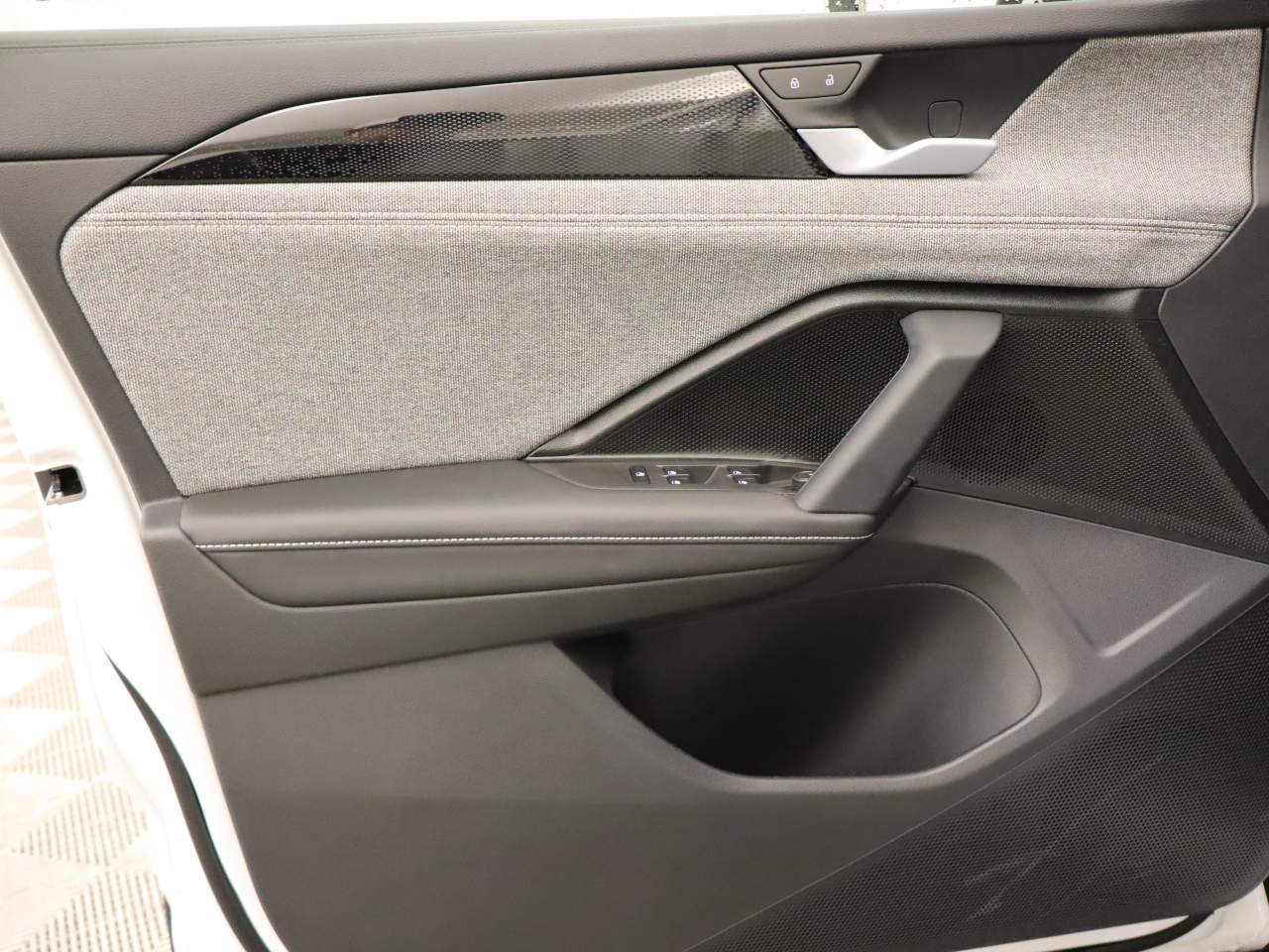 2025 Volkswagen Tiguan S