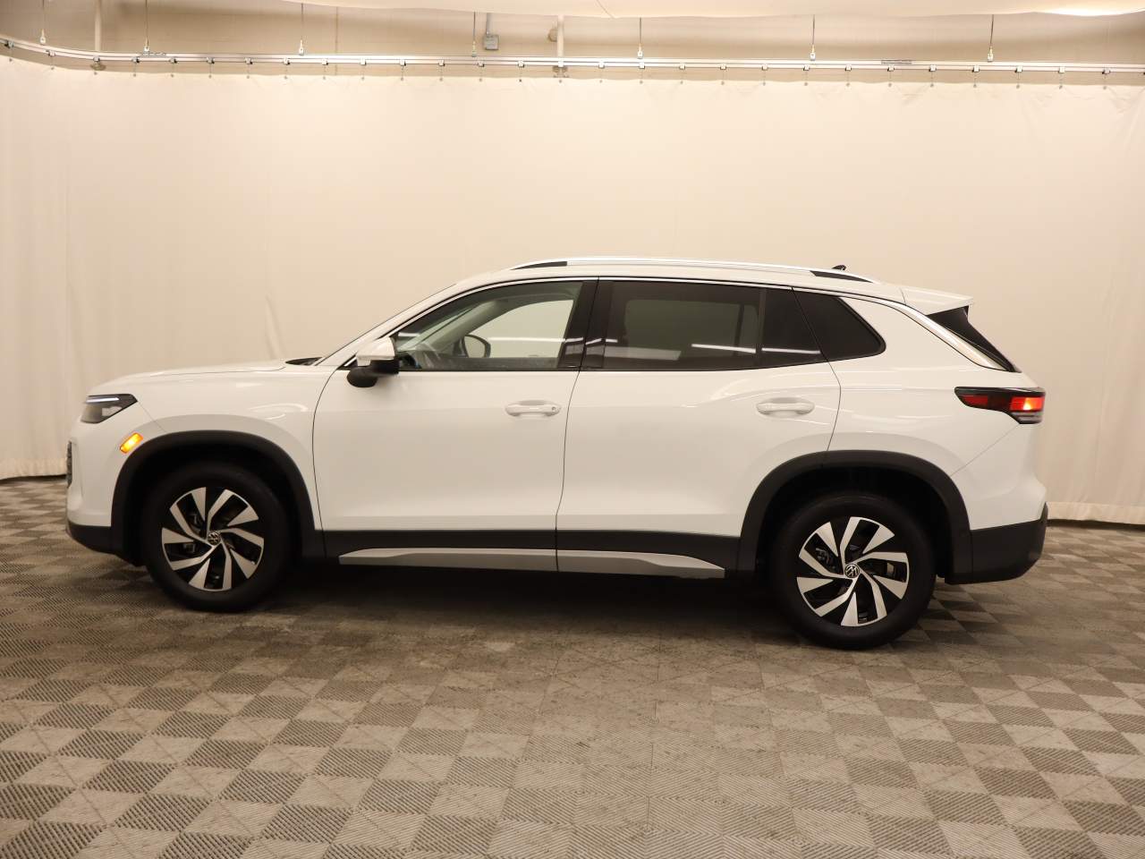 2025 Volkswagen Tiguan S