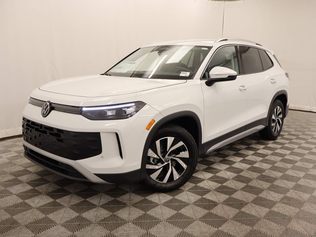 2025 Volkswagen Tiguan S